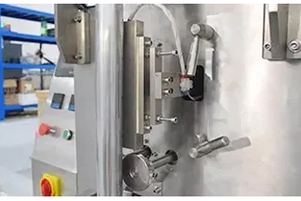 Деталь пакувальної машини для заднього ущільнення - контроль температури PLD